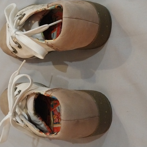 Timberland Shoes Women's 7 - Picture 3 of 8